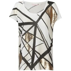 daa3d90be445a2054fc531249799811b