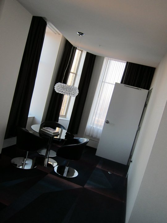 164751_646970544019_5884278_n