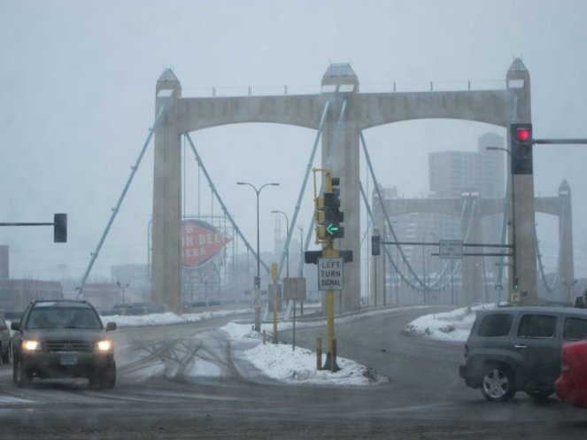 183816_10150101921674131_395029_n